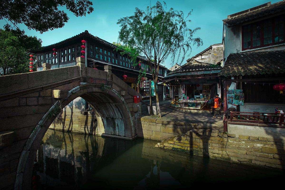 模拟山羊